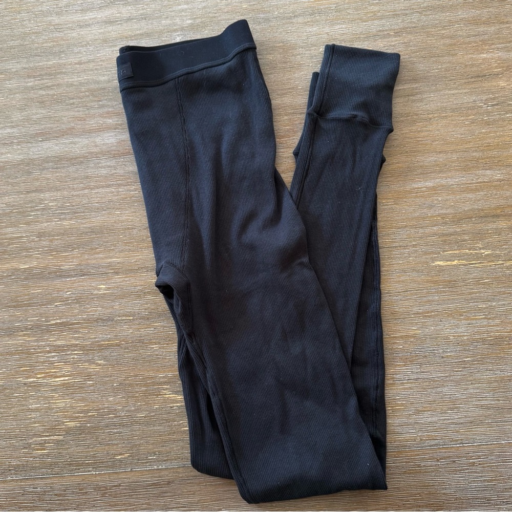 SKIMS Black Leggings